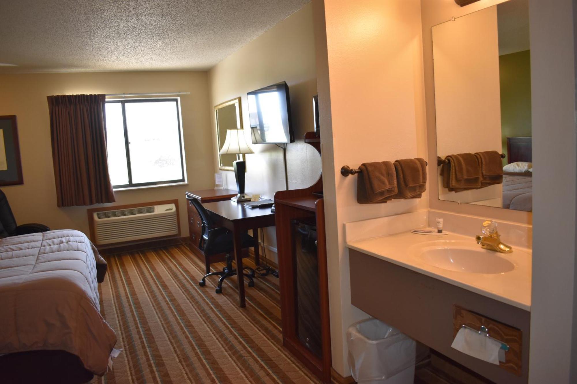 Heartland Hotel & Suites Rock Valley Buitenkant foto