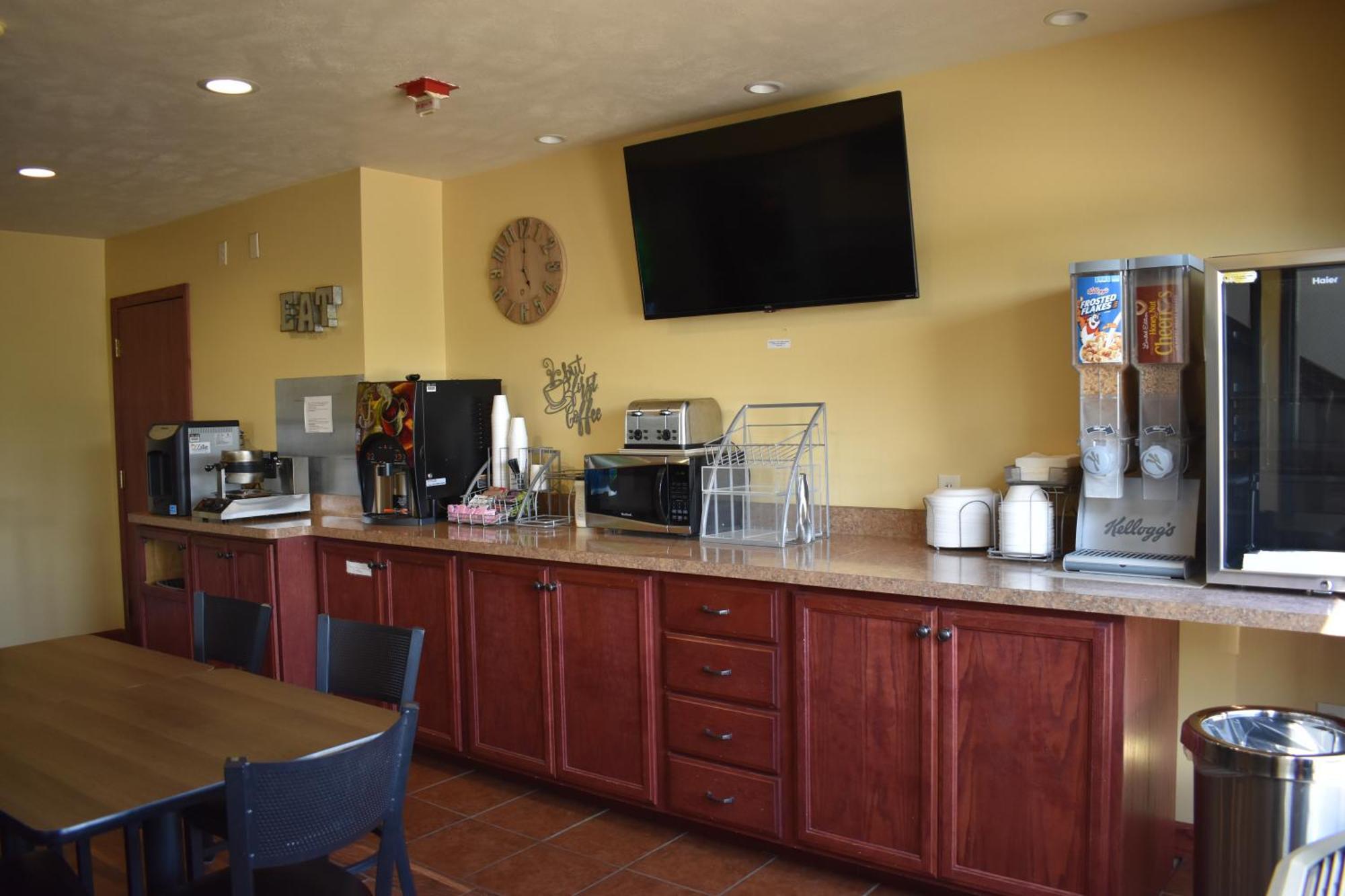 Heartland Hotel & Suites Rock Valley Buitenkant foto